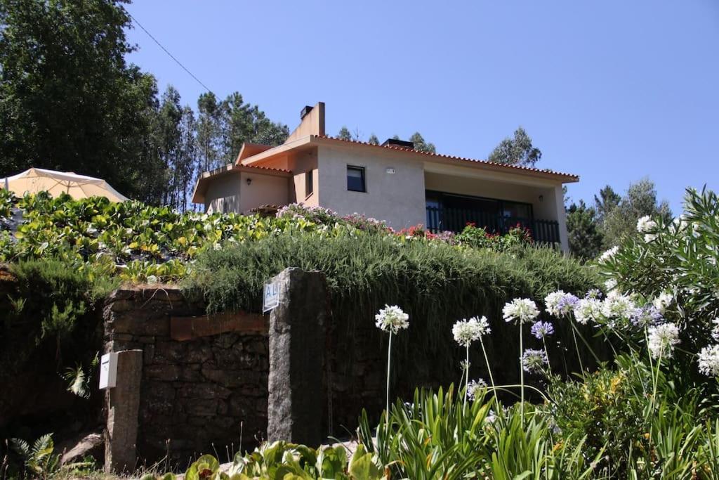 فيلا Casa Quelha Da Presa Espinho  المظهر الخارجي الصورة